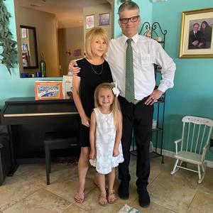 Meet your Posher, Chrissy